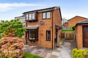 Photo 25- click for photo gallery